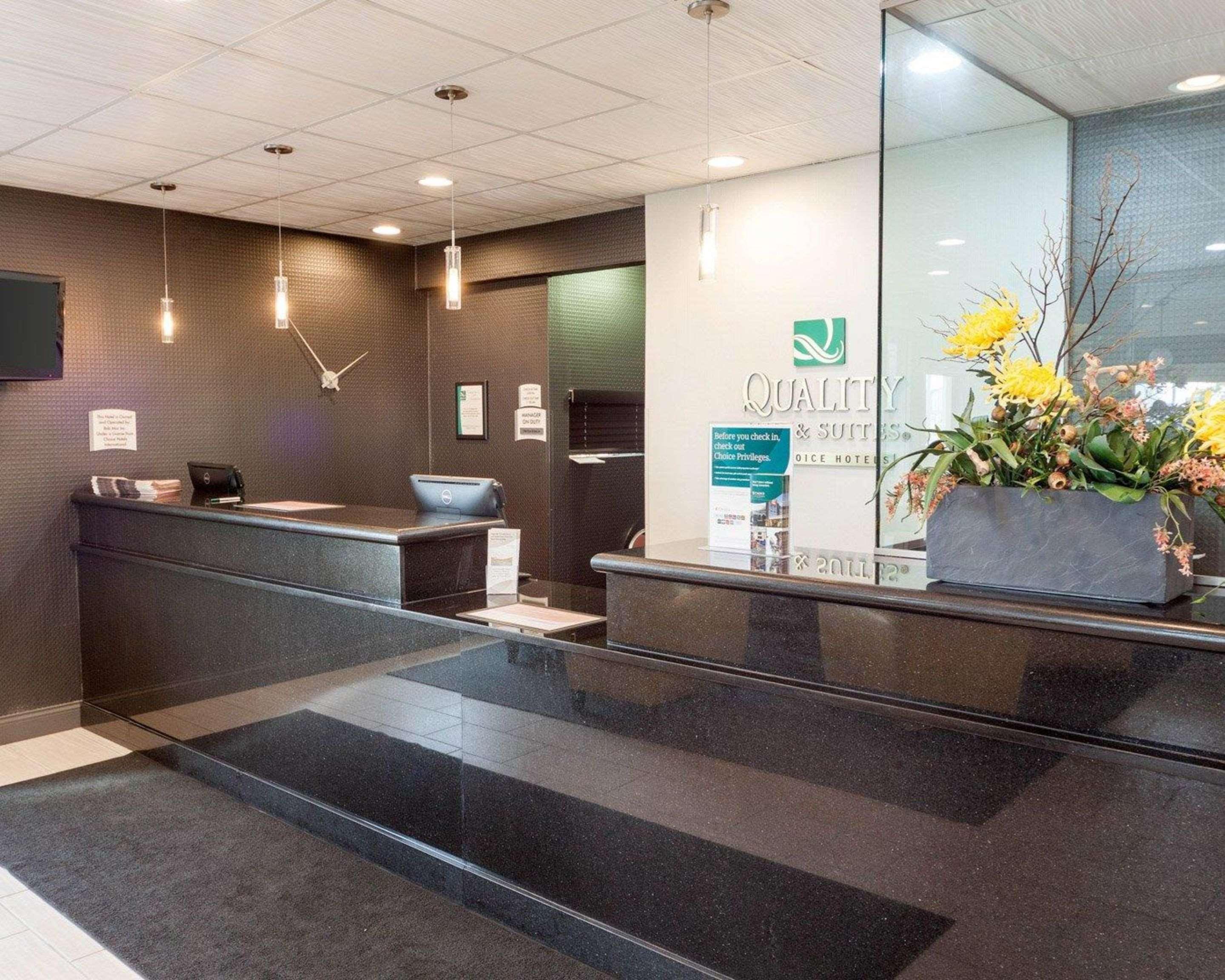 Quality Inn Montpelier Exteriör bild
